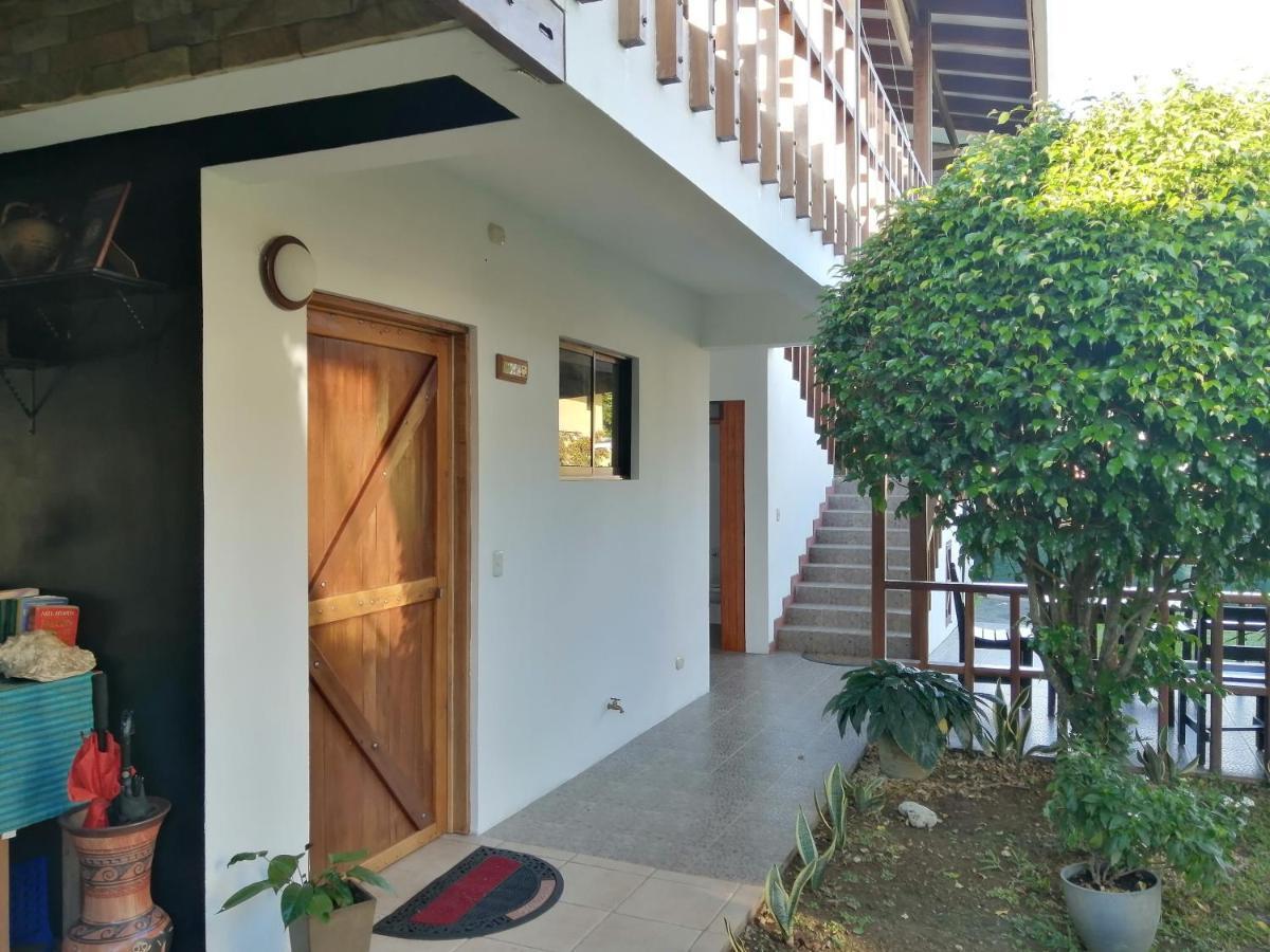 Marfi Inn Cahuita Buitenkant foto